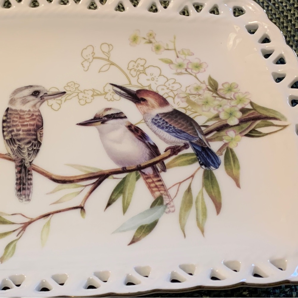Kookaburra fine bone china sandwich plate